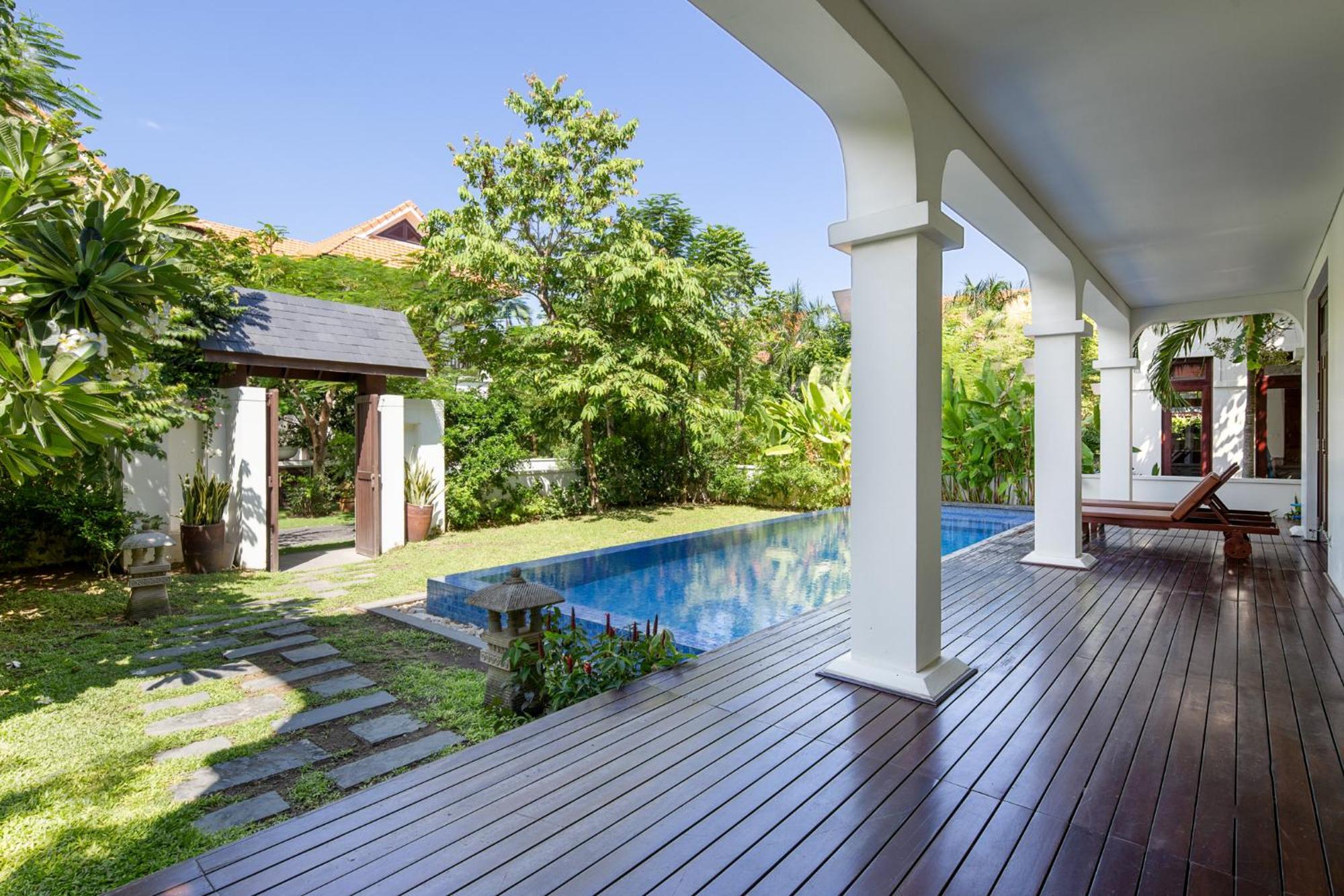 Tropical Pool Villas 岘港 外观 照片
